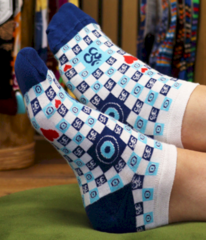 Wholesale Hop Hare Bamboo Low Socks